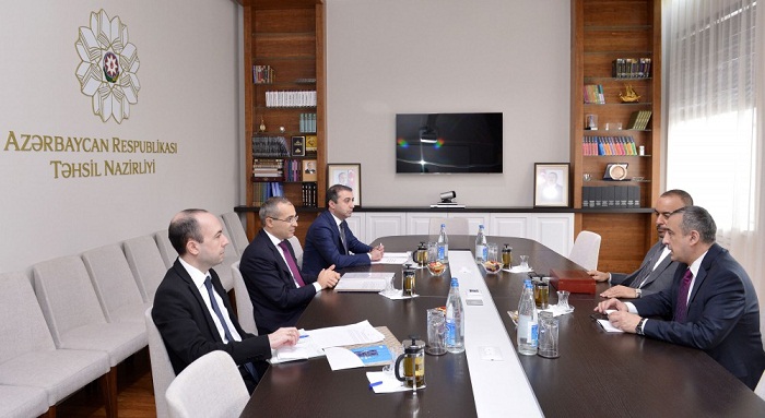 Azerbaijani minister of education meets Chairman of the Arab Federation for the Blind 